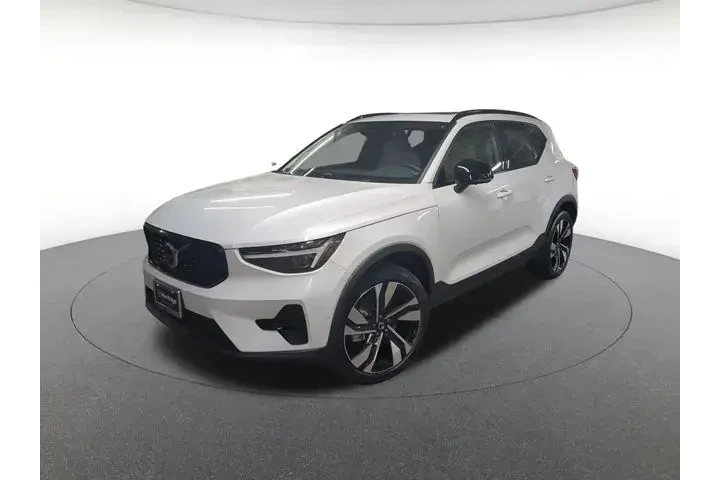 $33900 : Volvo XC40 2024 AWD B5 Ultim image 1