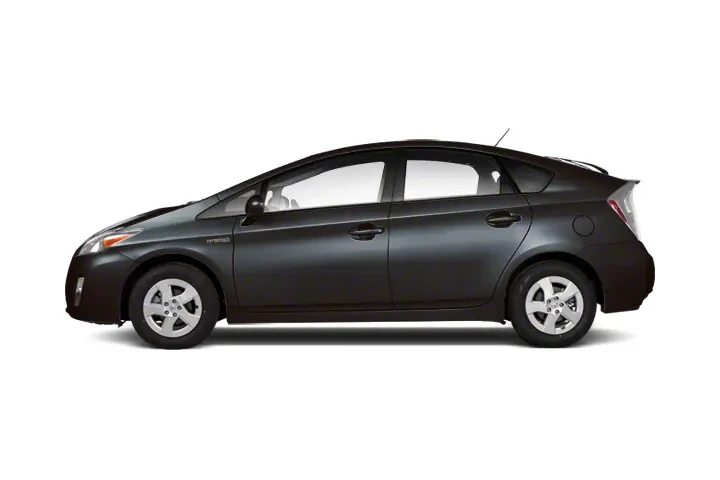 $6990 : 2011 Prius Two image 3
