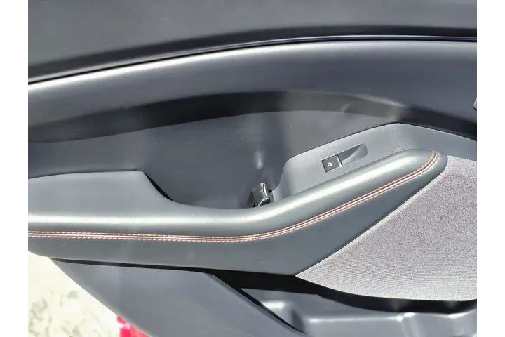 $31990 : Ford Mustang Mach-E 2025 Pre image 9