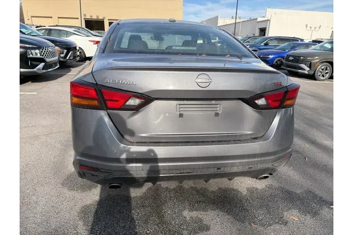 $21707 : Nissan Altima 2024 2.5 SR 4d image 6