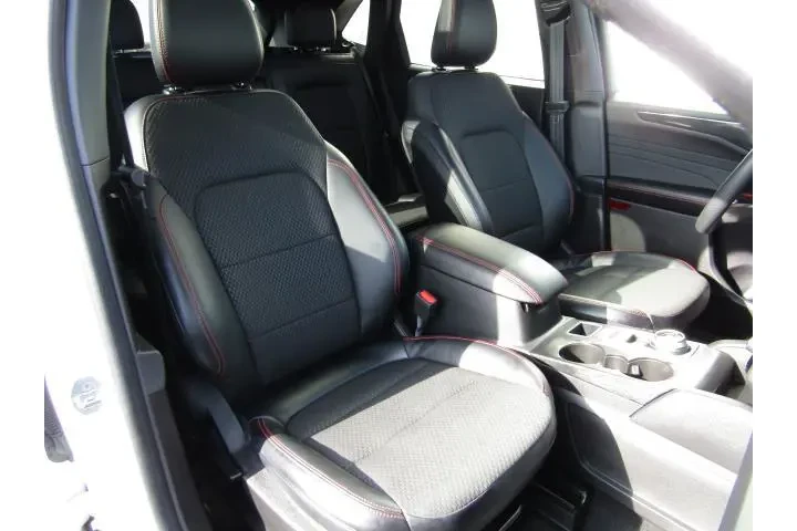 $24999 : Ford Escape 2023 AWD ST-Line image 8