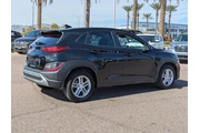 $17990 : Hyundai KONA 2022 SE 4dr Cro thumbnail