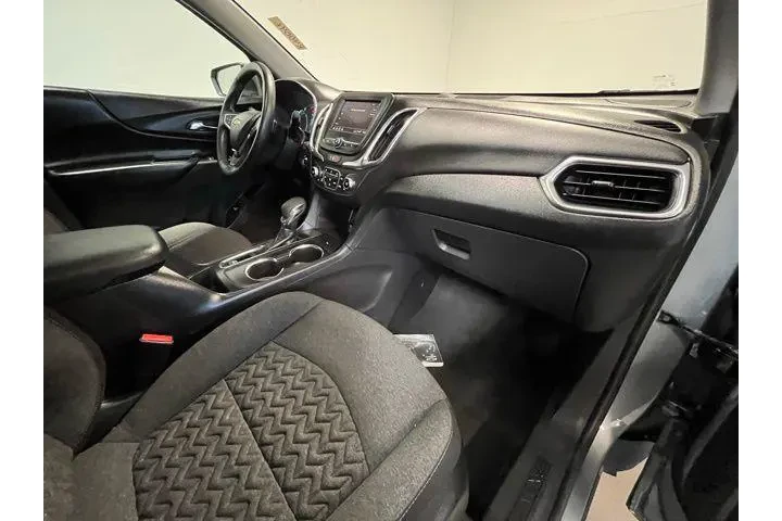 $17961 : Chevrolet Equinox 2024 LT 4d image 10