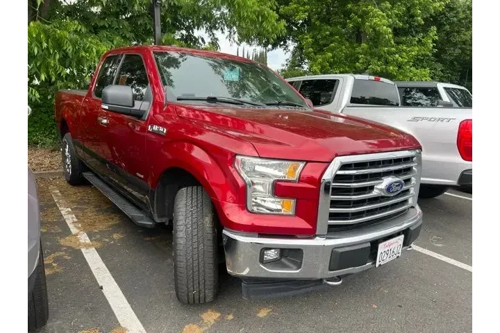 $30988 : Ford F-150 2017 4x4 Lariat 4 image 5