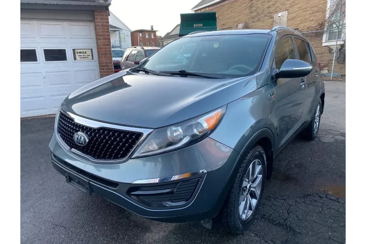 2014 Sportage LX image 4