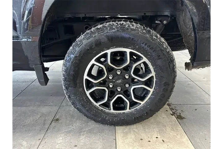 $40000 : Ford F-150 2023 4x4 XLT 4dr image 7