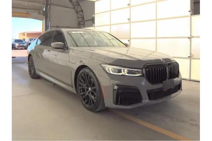 $39390 : BMW 7 Series 2022 740i 4dr S image 4
