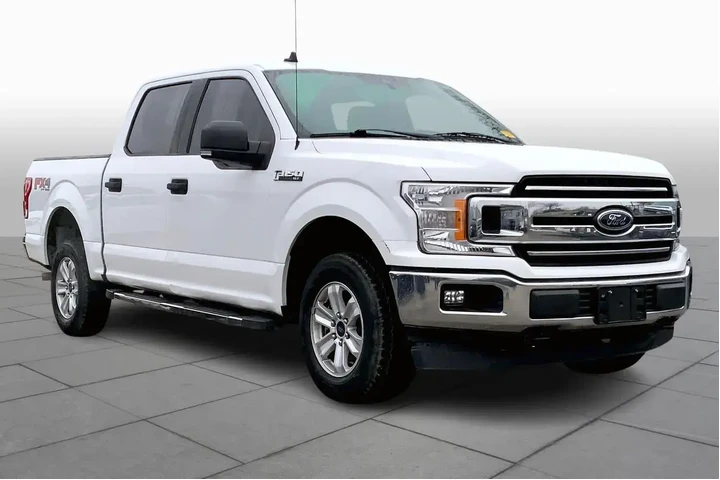 $29323 : Ford F-150 2019 4x4 XLT 4dr image 2