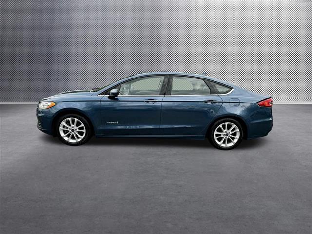 $18347 : 2019 Fusion Hybrid SE image 4