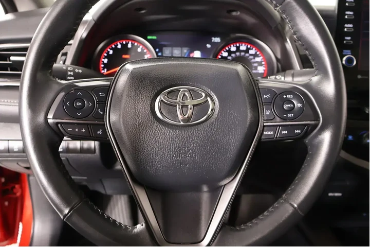 $30789 : Toyota Camry 2024 XSE 4dr Se image 3