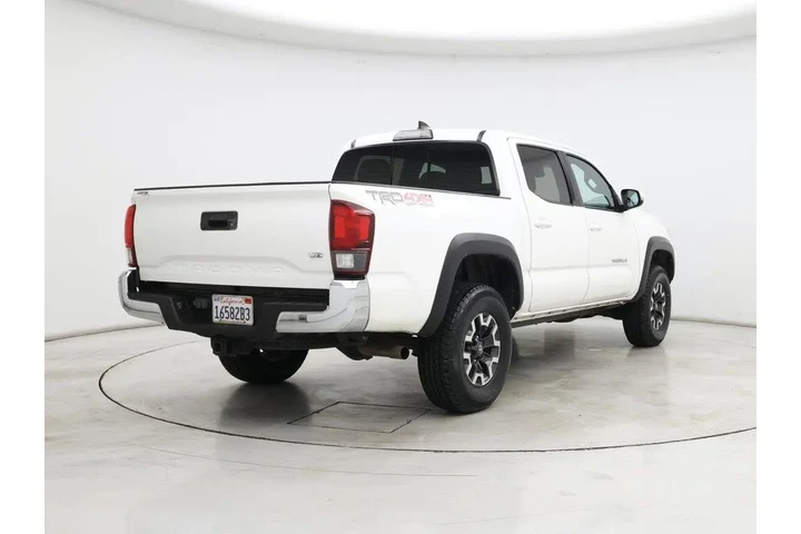 $28998 : Toyota Tacoma 2019 4x4 TRD P image 8