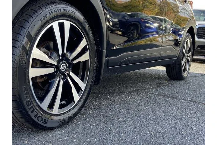 Nissan Kicks 2019 SV 4dr Cro image 9