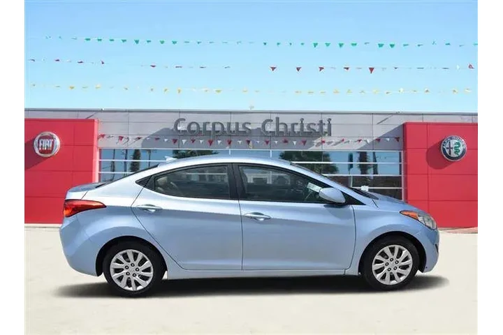 2013 Elantra GLS image 9