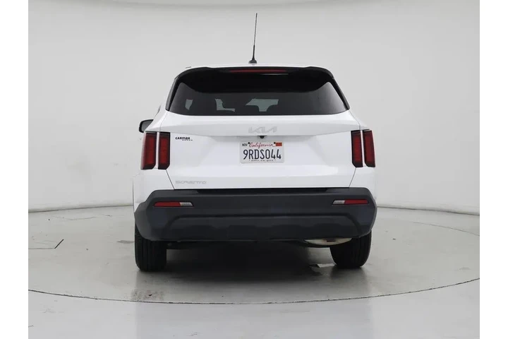 $22998 : Kia Sorento 2023 LX 4dr SUV image 6