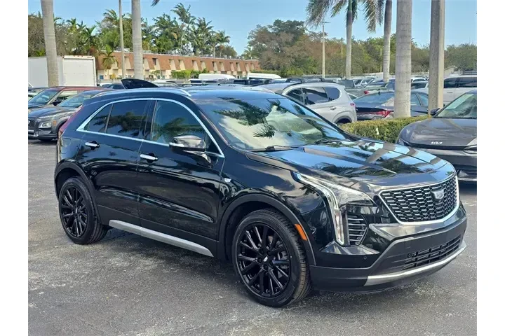 $22990 : Cadillac XT4 2022 Premium Lu image 2