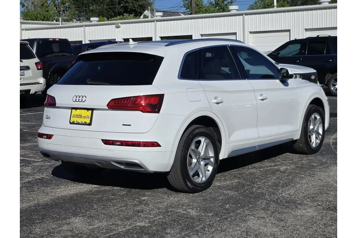 $16793 : Audi Q5 2019 AWD quattro Pre image 7