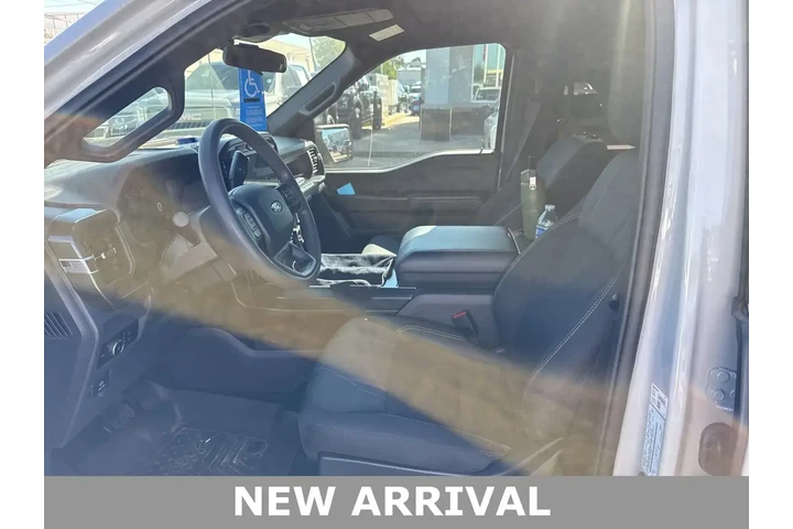 $38491 : Ford F-150 2024 4x2 STX 4dr image 5