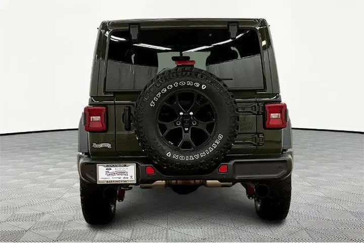 $27900 : Jeep Wrangler Unlimited 2021 image 4
