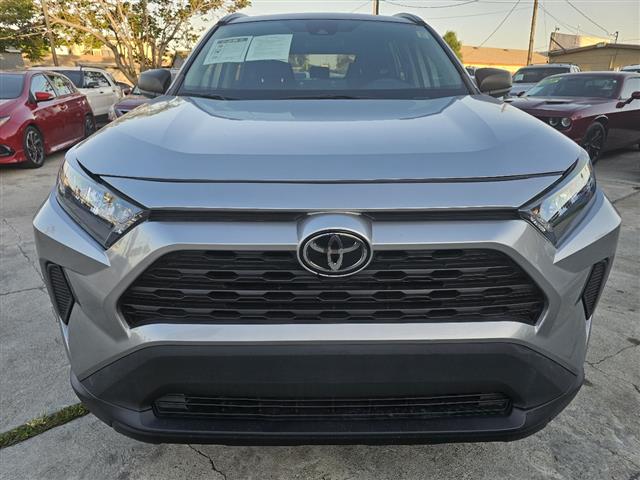 $19995 : 2021 RAV4 LE image 2