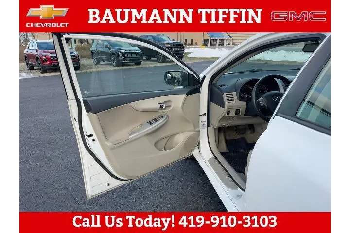 $7449 : Toyota Corolla 2011 Base 4dr image 2