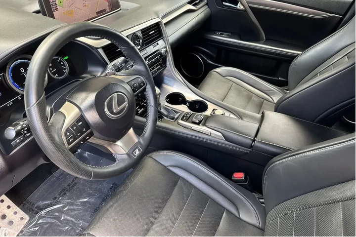 Lexus RX 450h 2019 AWD 4dr S image 9