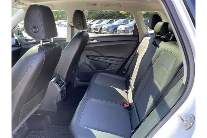 $29200 : Volkswagen Taos 2025 AWD SE image 9