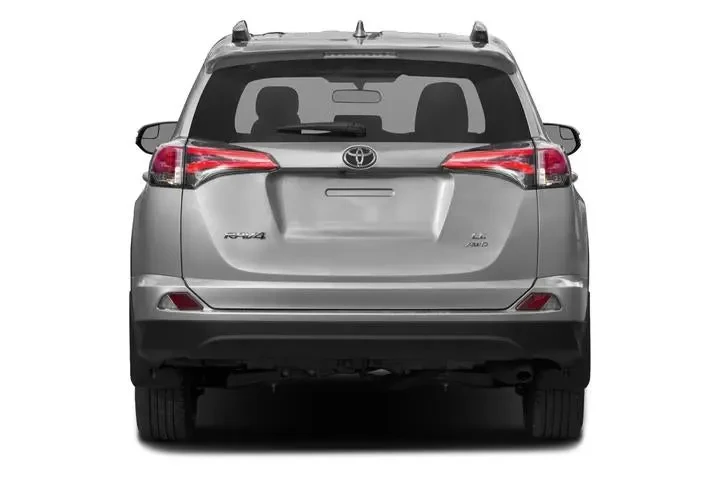 $12100 : Toyota RAV4 2017 AWD LE 4dr image 5