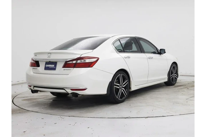 $17998 : Honda Accord 2016 Sport 4dr image 8