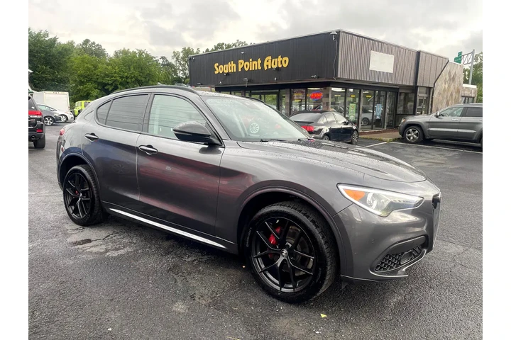 $20998 : 2021 Alfa Romeo Stelvio image 2