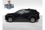$30588 : Gold Certified2023 RAV4 XLE thumbnail