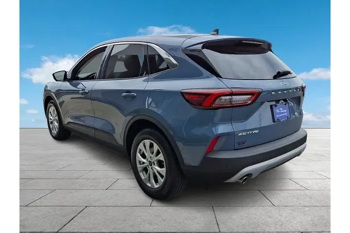 $21997 : Ford Escape 2023 Active 4dr image 4