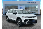 Volkswagen Taos 2025 AWD S 4 en Long Island