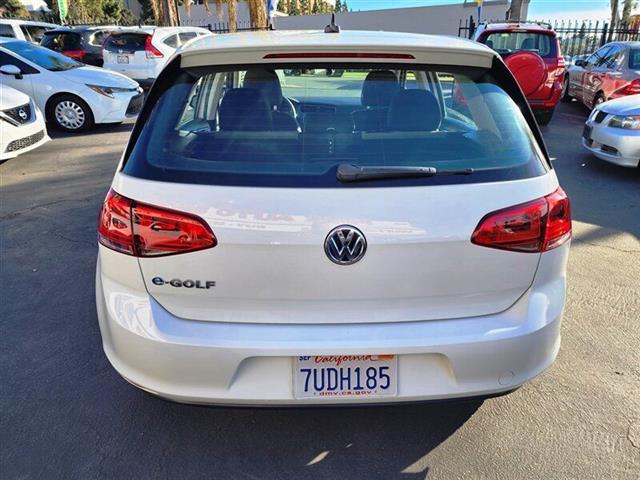 $11295 : 2016 e-Golf image 3