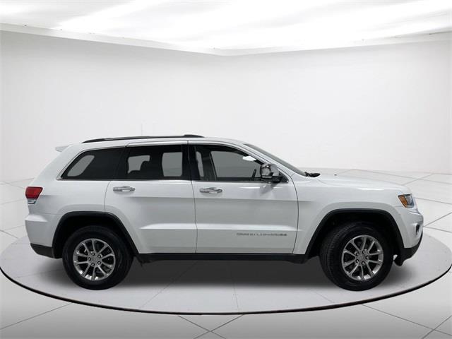 $12309 : Pre-Owned 2015 Grand Cherokee image 2