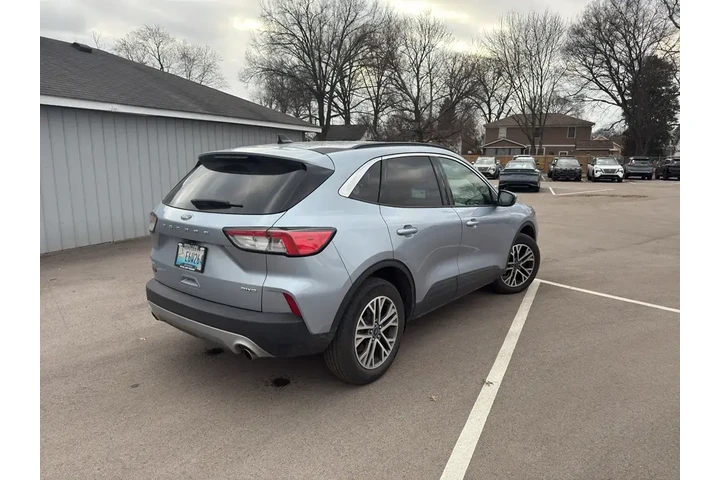 $20103 : Ford Escape 2022 AWD SEL 4dr image 8
