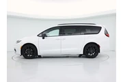 $35998 : Chrysler Pacifica 2025 Limit thumbnail
