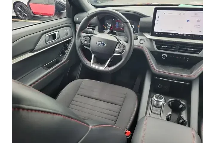 $37990 : Ford Explorer 2025 ST-Line 4 image 8