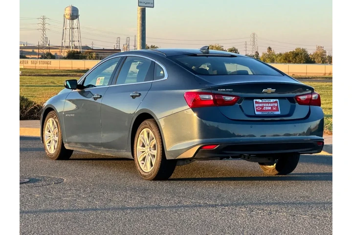 $20892 : Chevrolet Malibu 2024 LT 4dr image 6