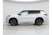 $23998 : Mitsubishi Outlander 2023 SE thumbnail
