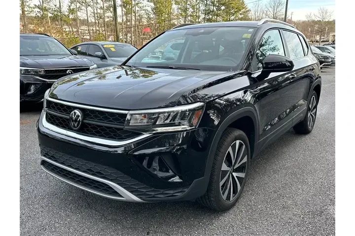 $18788 : Volkswagen Taos 2024 SE 4dr image 3