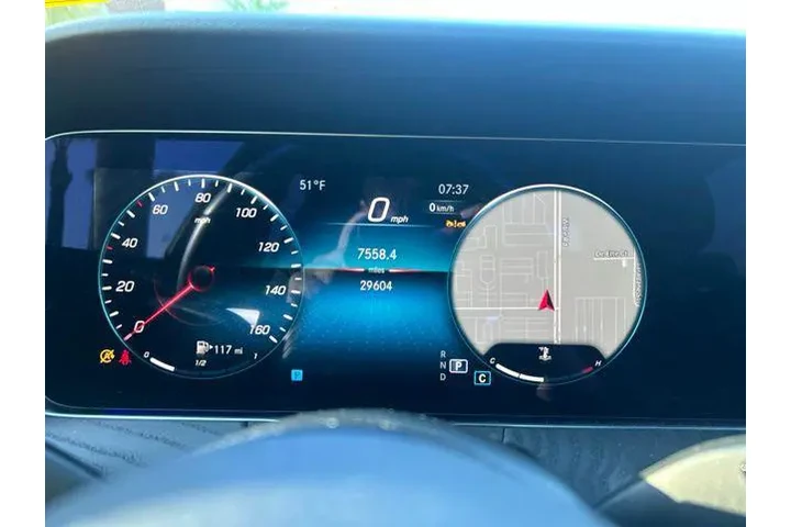 $38995 : Mercedes-Benz E-Class 2023 E image 7