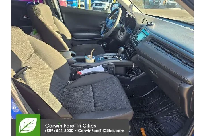 $13989 : Honda HR-V 2018 LX 4dr Cross image 5