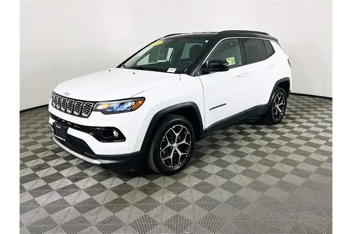 $21500 : Jeep Compass 2024 4x4 Limite image 3