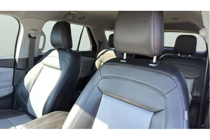 $29220 : Ford Explorer 2023 XLT 4dr S image 6