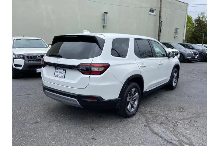$35890 : Honda Pilot 2025 EX-L+ 4dr S image 4