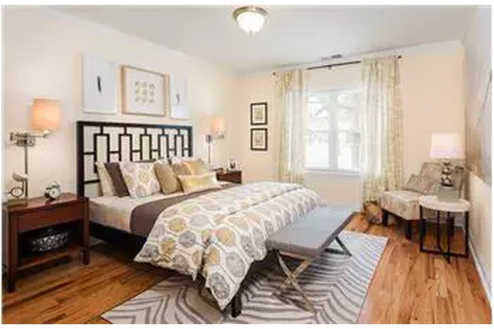 $2995 : Rental property with 1 bedro image 4