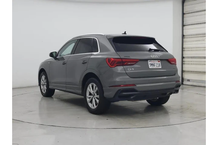 $25998 : Audi Q3 2022 AWD quattro S l image 2