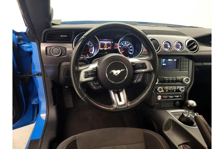 $25998 : Ford Mustang 2022 EcoBoost 2 image 10