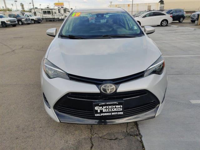 $10999 : 2019 Corolla LE image 9