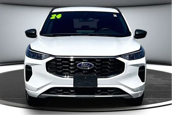 $23500 : Ford Escape 2024 ST-Line 4dr image 2